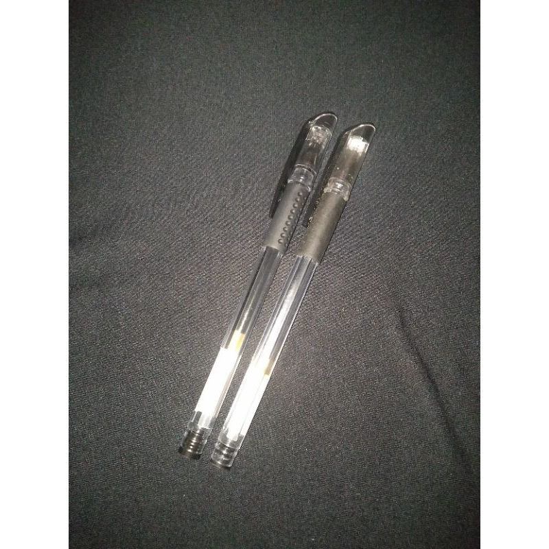 

PULPEN BOLPOIN PENA GELll PEN OFFICE Hitam joyko