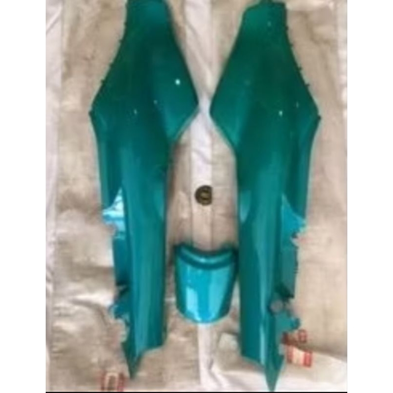 COVER body Shogun R New 110 warna hijau tosca