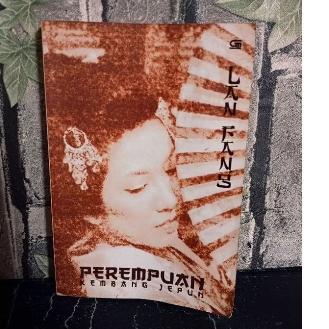 Perempuan Kembang Jepun