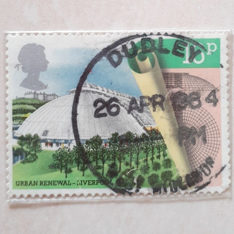 

Perangko Inggris Britania Raya & Irlandia Utara Urban Renewal (Garden Festival Hall, Liverpool) Tahun 1984