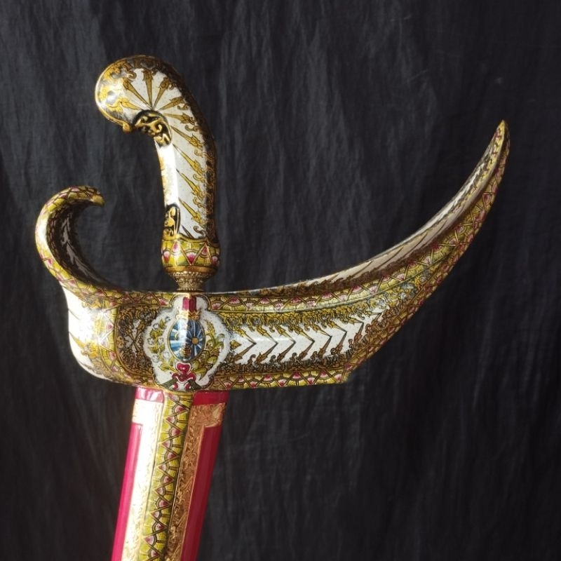 Sandangan Keris Sunggingan Warangka Deder Sungging Pendok Kemalo