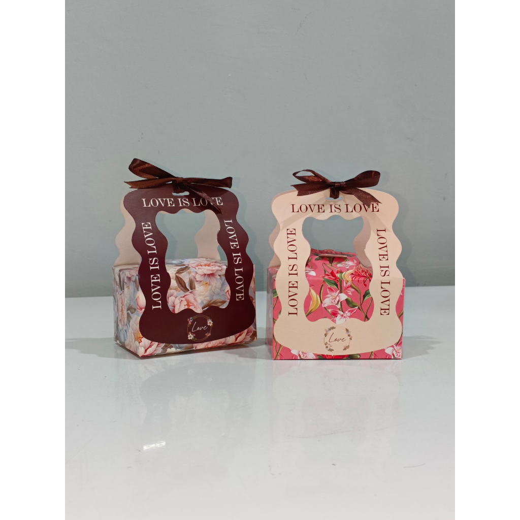 

Box Souvenir Kotak Mini Kylie GFB (5pcs)