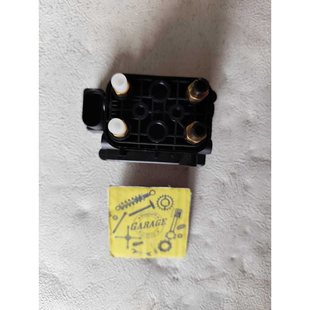 Air Suspension Pump Valve Block C2D26814 C2D5825 C2D47540 AW933B484AG For Jaguar X351 XJ LUXURY XJR 