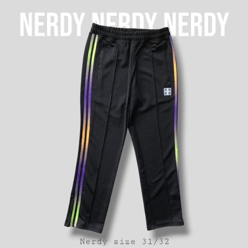 Trackpants Nerdy