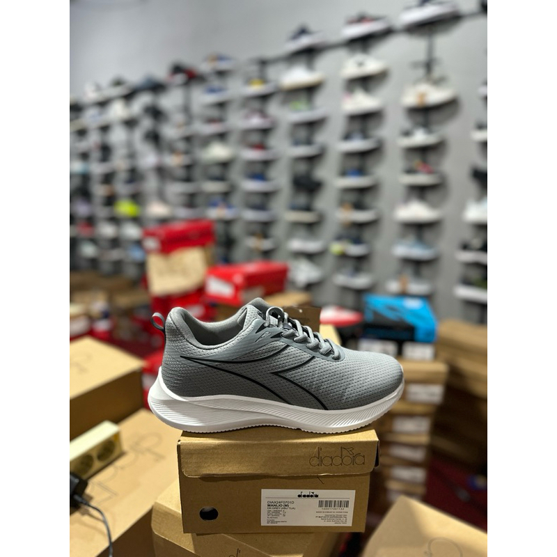 Diadora Manlio Running Men Dark Grey Original BNIB Resmi