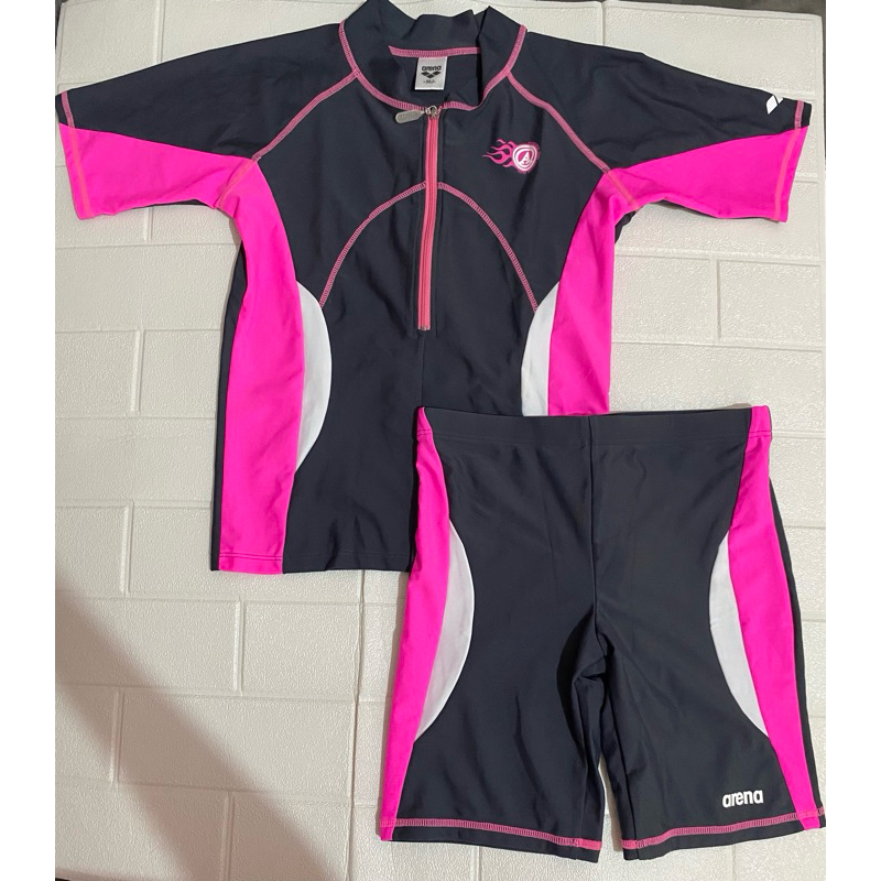 BAJU RENANG ARENA 30J