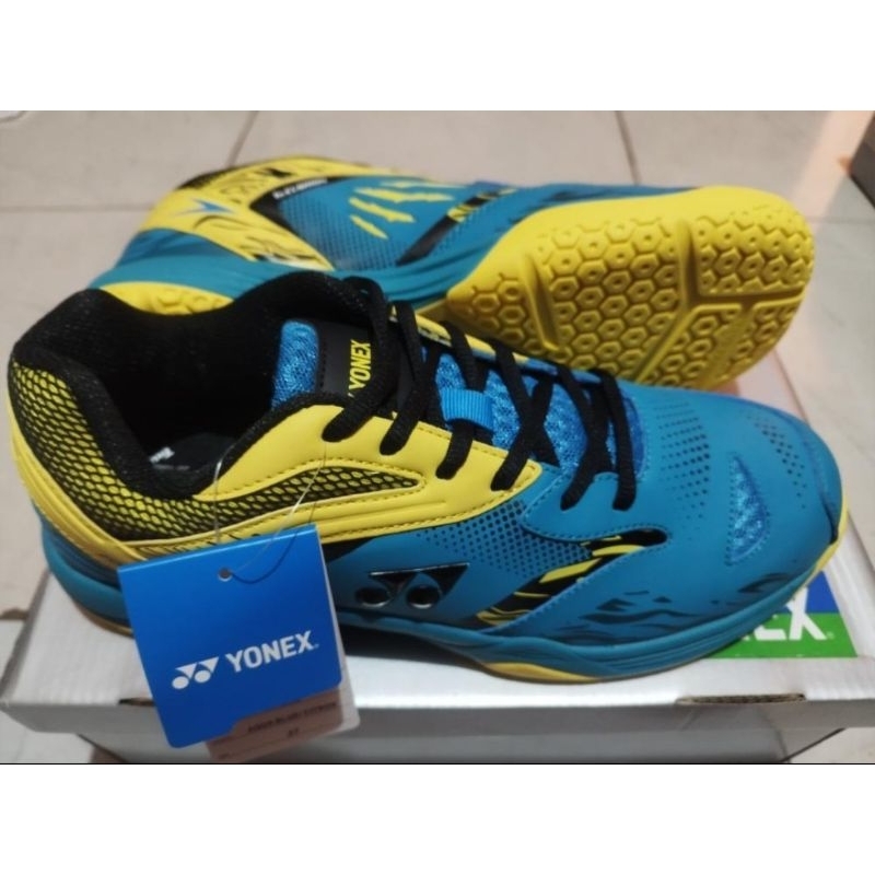 Sepatu Yonex Atlas Original