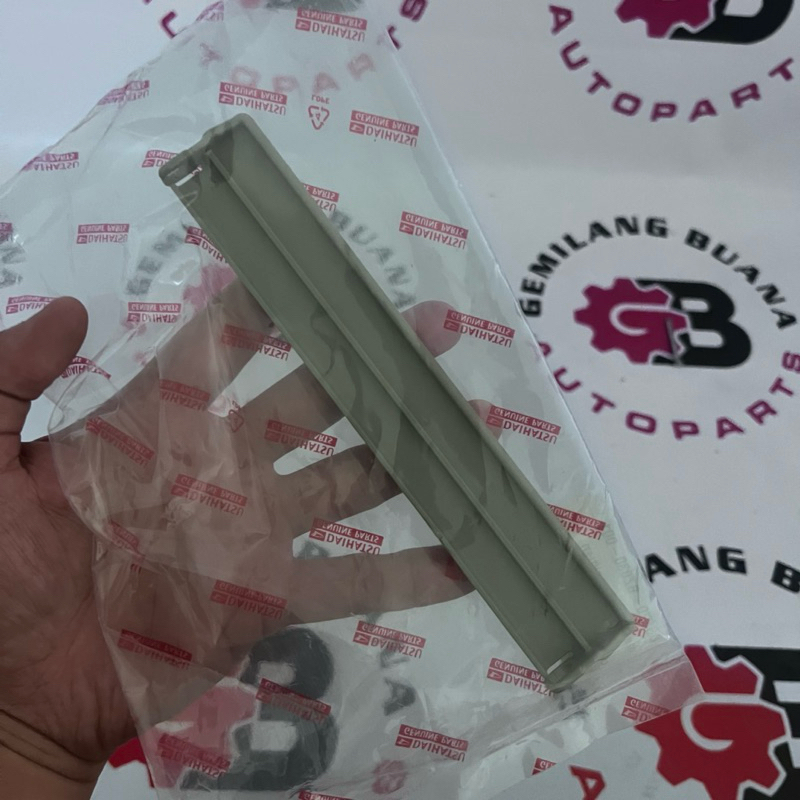 Kisi kisi Panjang AC Tengah Belakang Abu 88570-BZ030 Daihatsu Sigra / Toyota Calya Original 100% Bar