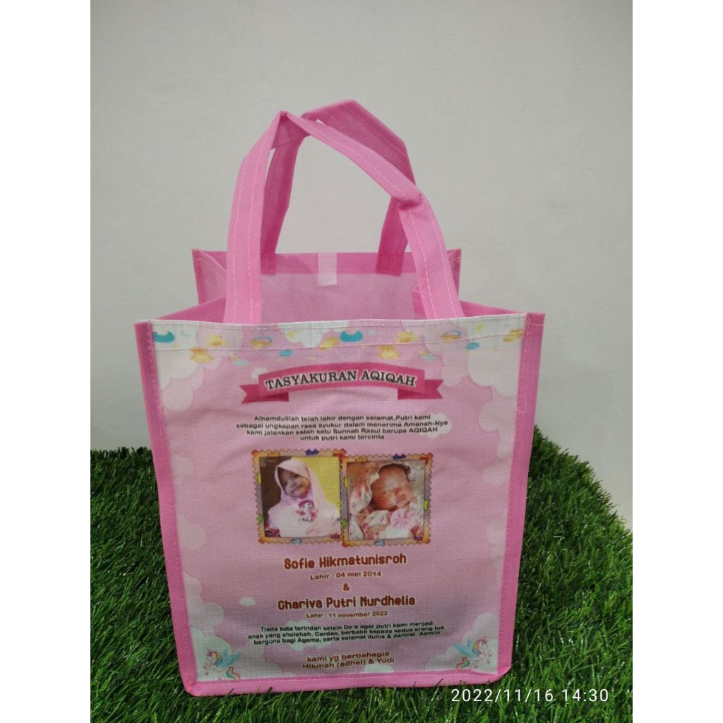 

[ 20x18x25 ] tedak siten / tas tasyakuran aqiqah / tas tasyakuran kehamilan / muat kotak nasi 18x18