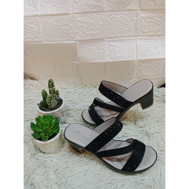 sendal Simoncelli heels ZN23107