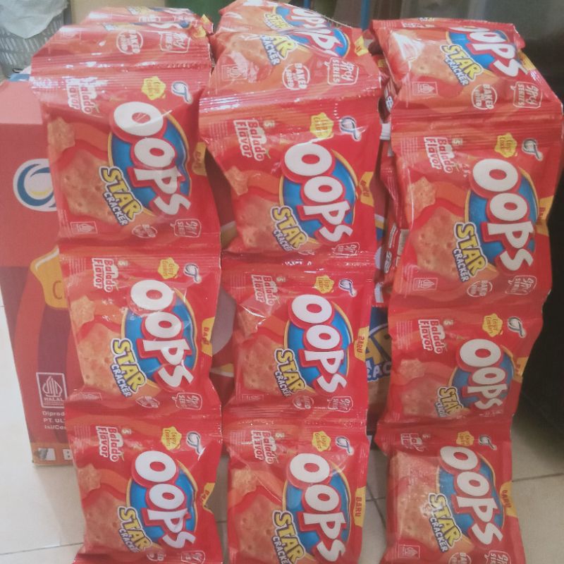 

Baru!!! Oops Star Cracker 10gr rasa Balado Flavor (1 Renteng Isi 10 pcs)