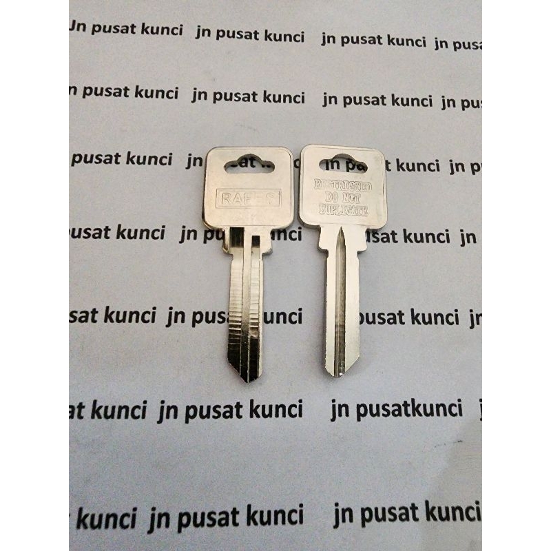 Rafes ukir bahan kunci pintu