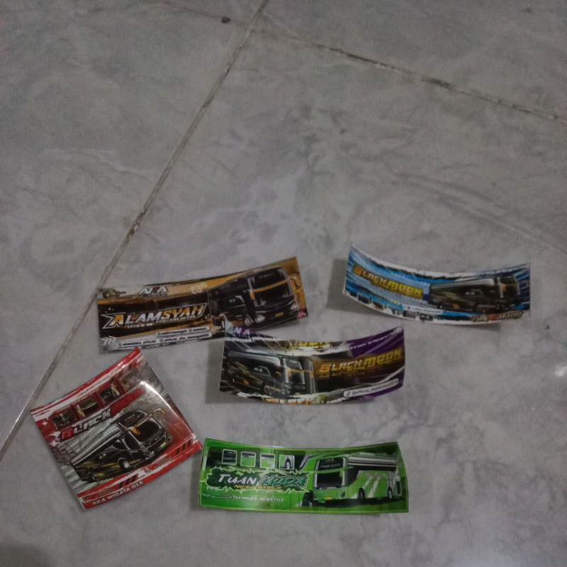 

Stiker bus random isi5 alamsyah1, blackmoon3, tuanmuda1