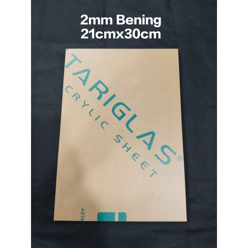 

Akrilik Lembaran Bening Tebel 2mm 21cm x 30cm