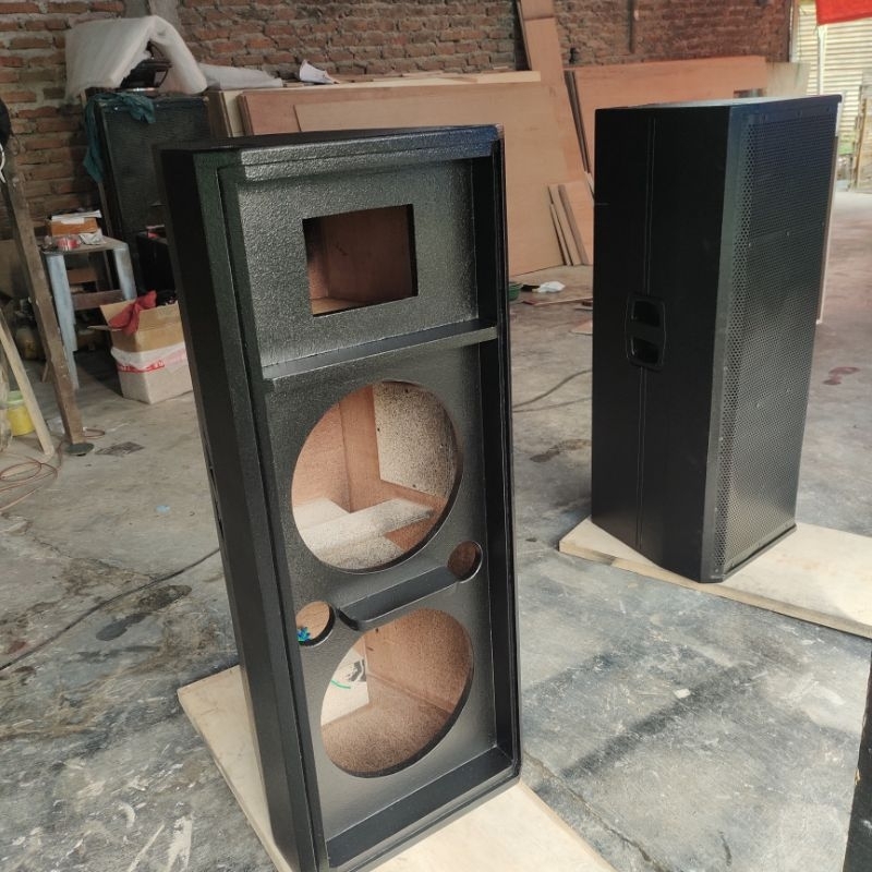 BOX SR 15 INCH DOUBEL TWEETER ( MOTIF STX )