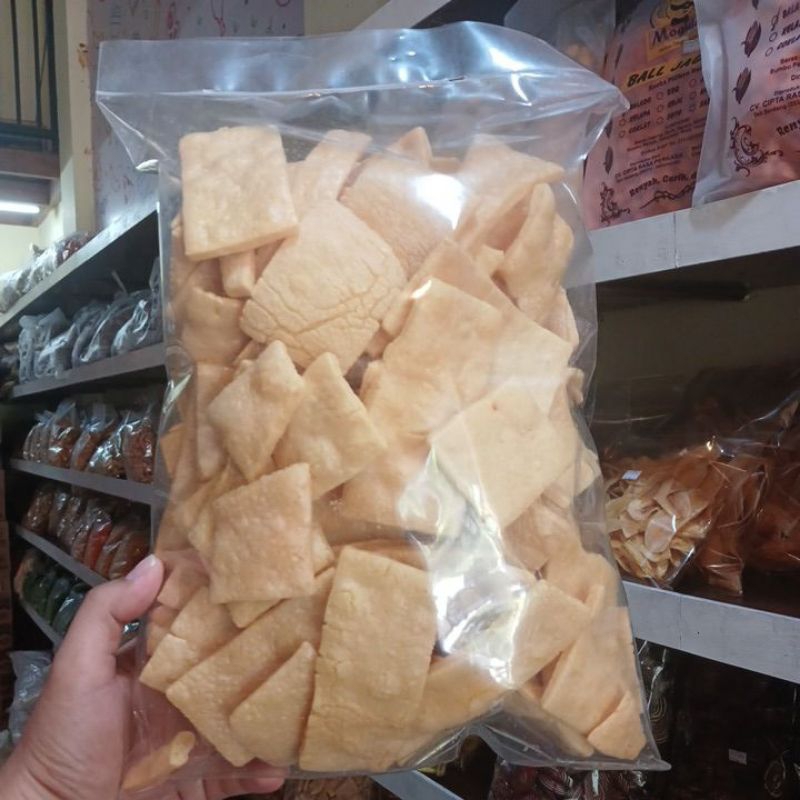 

Kerupuk Begadang Besar