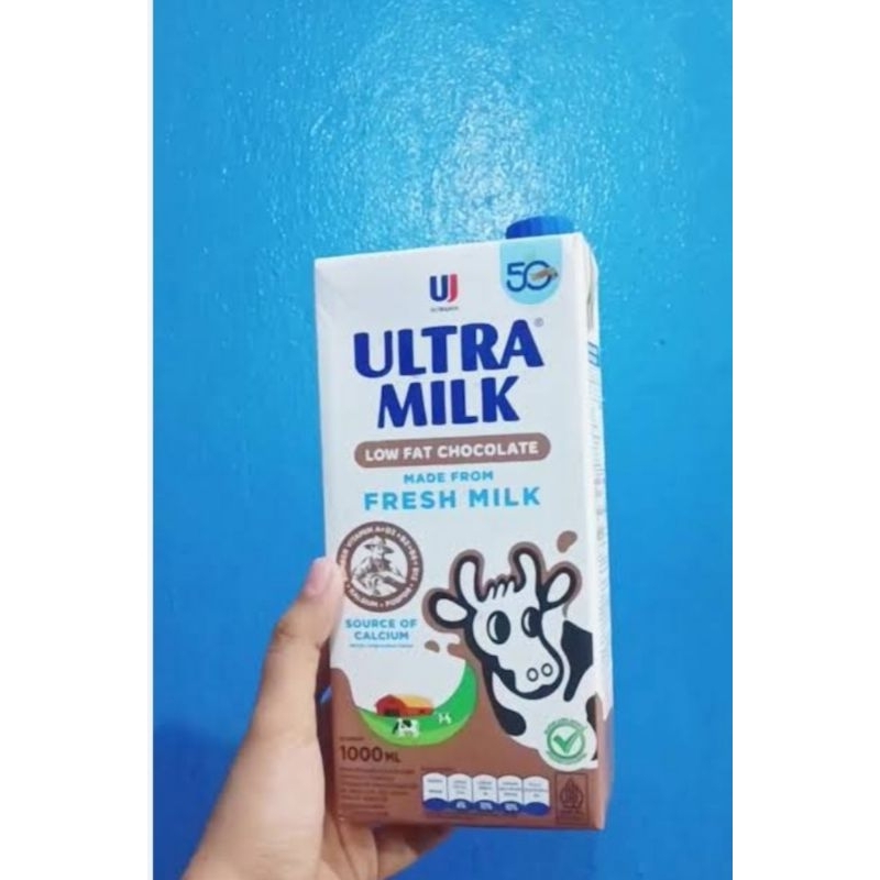 

Susu Ultramilk uht lowfat rasa coklat 1 liter