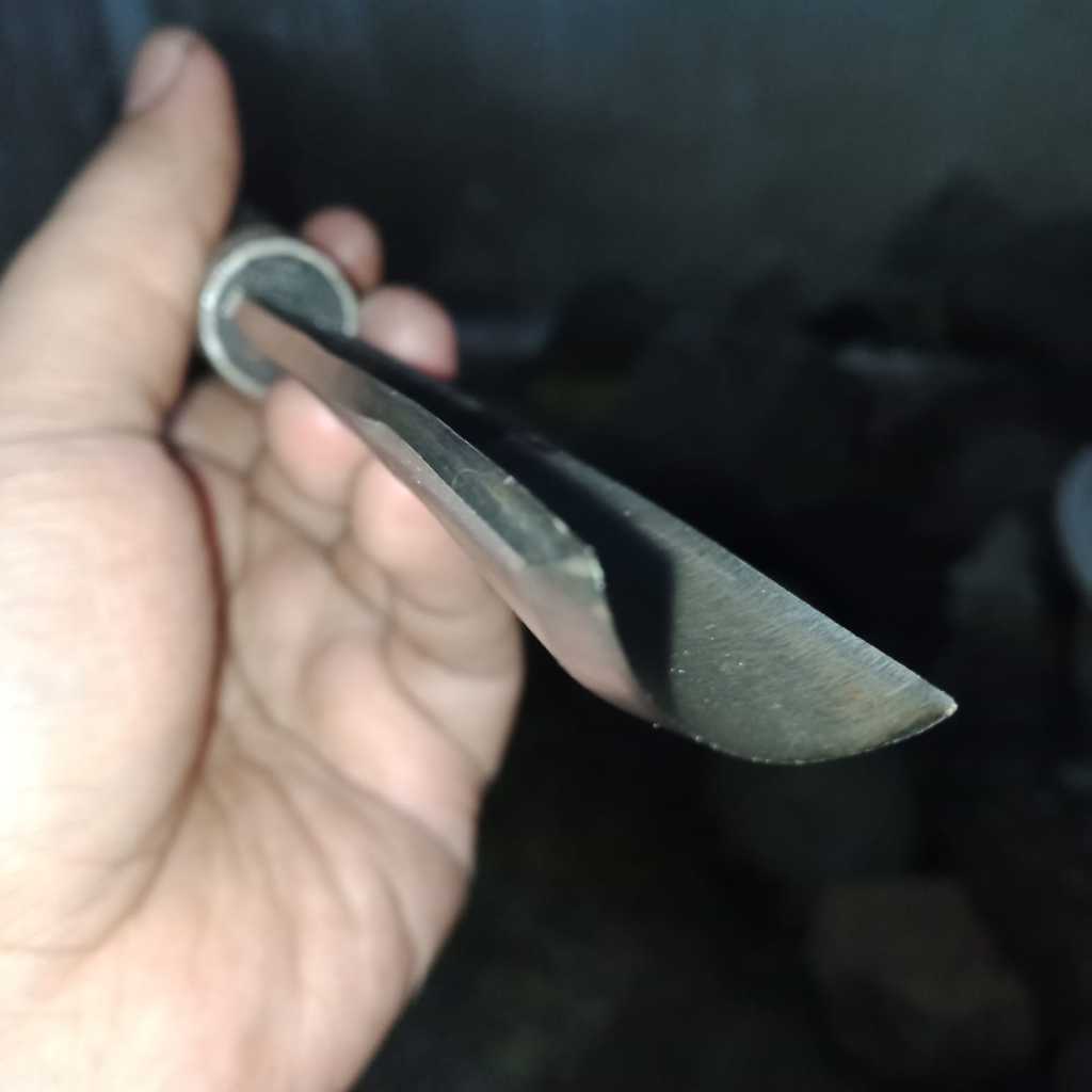 Pahat Kayu / Bonsai Baja Per Tempa ( Model Cekung Lebar)