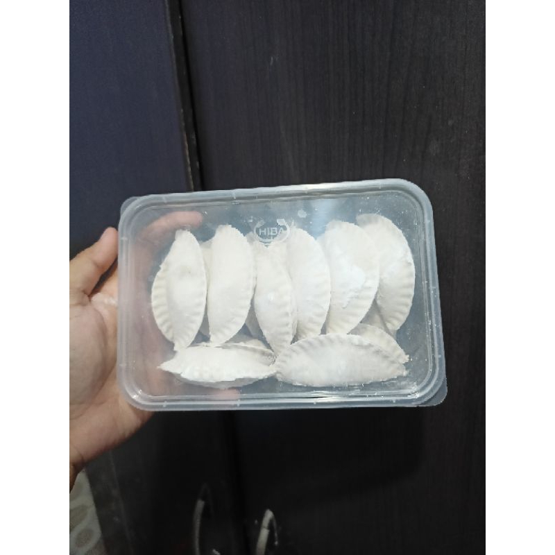 

cireng isi ayam suir, isian ful ayam suwir dan usus