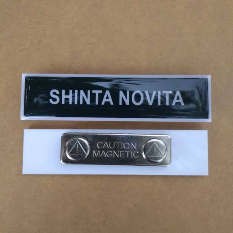 

Name Tag custom Akrilik laser grafir