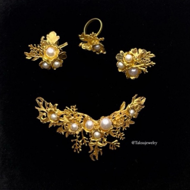 Bros Kebaya Sabrina Alpaka Bali Lapis Emas