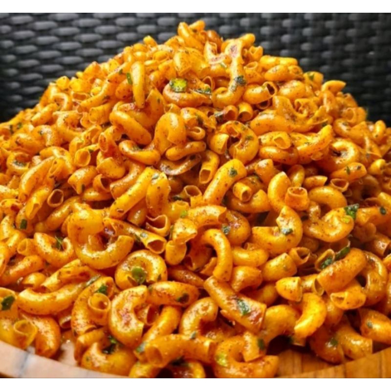 

cemilan makaroni kering ¼ kg