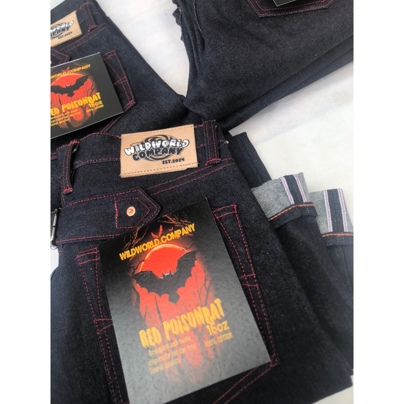 Wild World Company - Red PoisonBat 16oz - denim selvedge