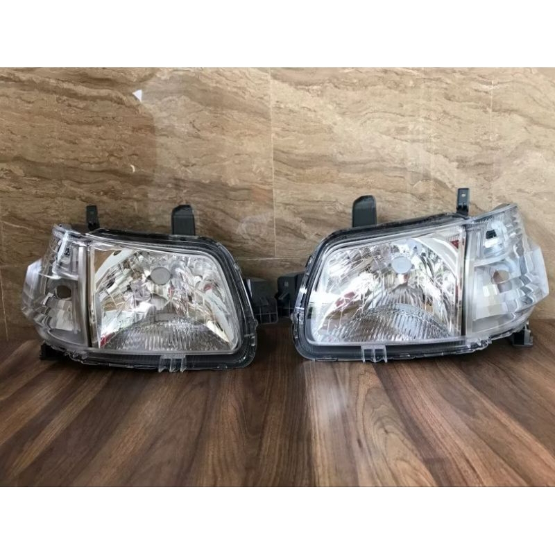 HEAD LAMP LAMPU DEPAN GRAND MAX MINIBUS/ PICK UP 1PCS RH/LH