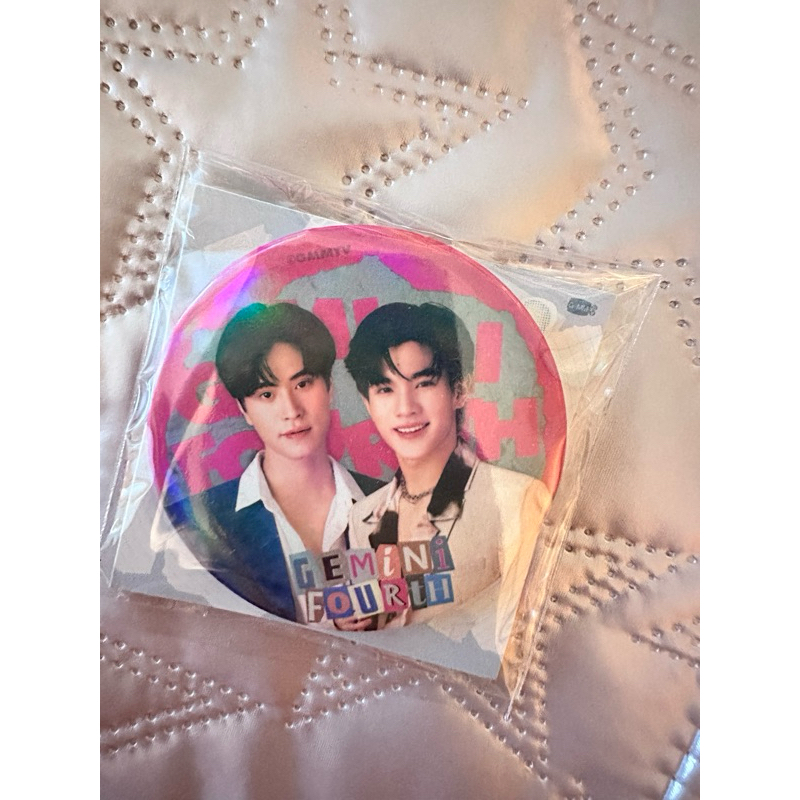 (READY STOCK) GASHA PIN OFFICIAL GMMTV BOOKPAIR 2024 GEMINIFOURTH,NANON,OHM PAWAT,PERTHCHIMON,WINYSA