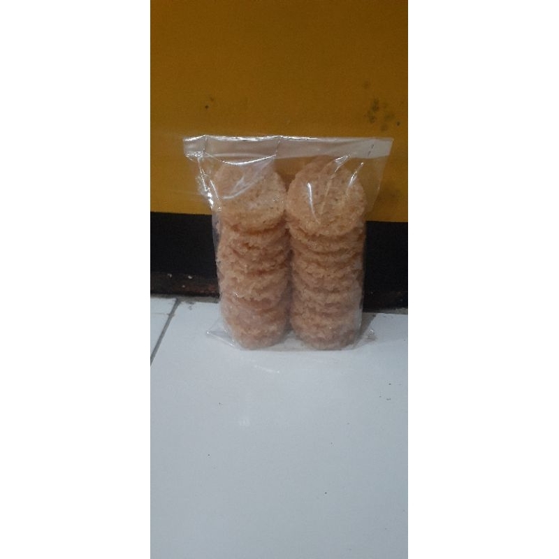 

RENGGINANG MENTAH ISI 250 GRAM