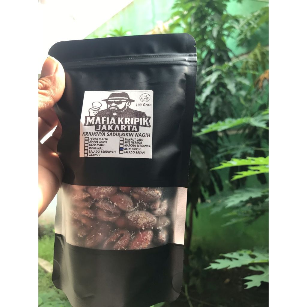 

Keripik Kulit Mlinjo Mafia Original Jakarta shope food Camilan Viral Renyah murah Snack Enak 50g