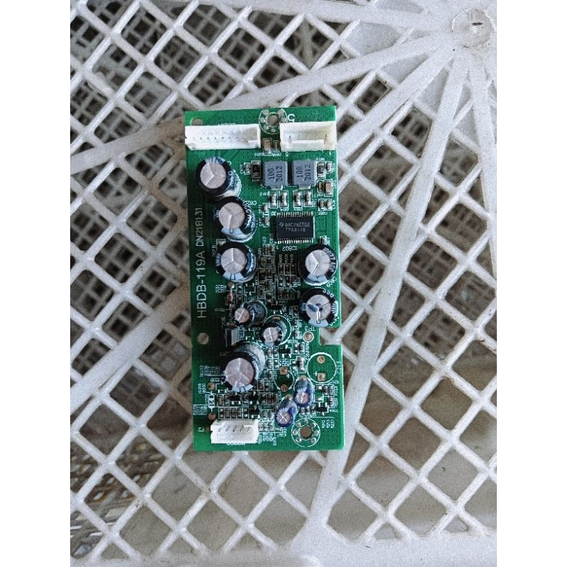 modul audio subwoofer Tv Polytron Led