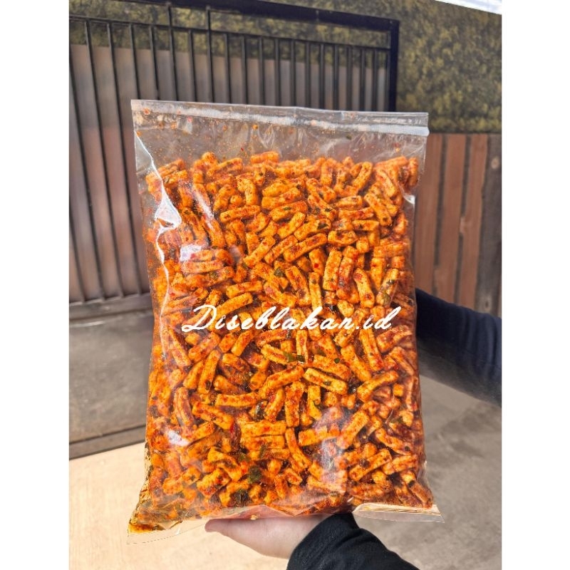 

Kerupuk ikan samit kerupuk soto kerupuk jadul pedas daun jeruk kemasan 1kg