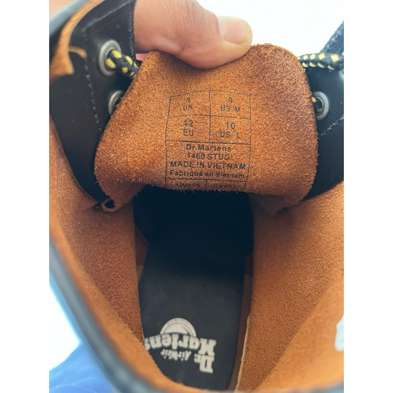 Preloved Docmart 1460 Stud Smooth Black Leather Boots