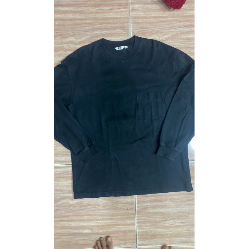 longsleve pocket tee by uniqlo ( L-XL )