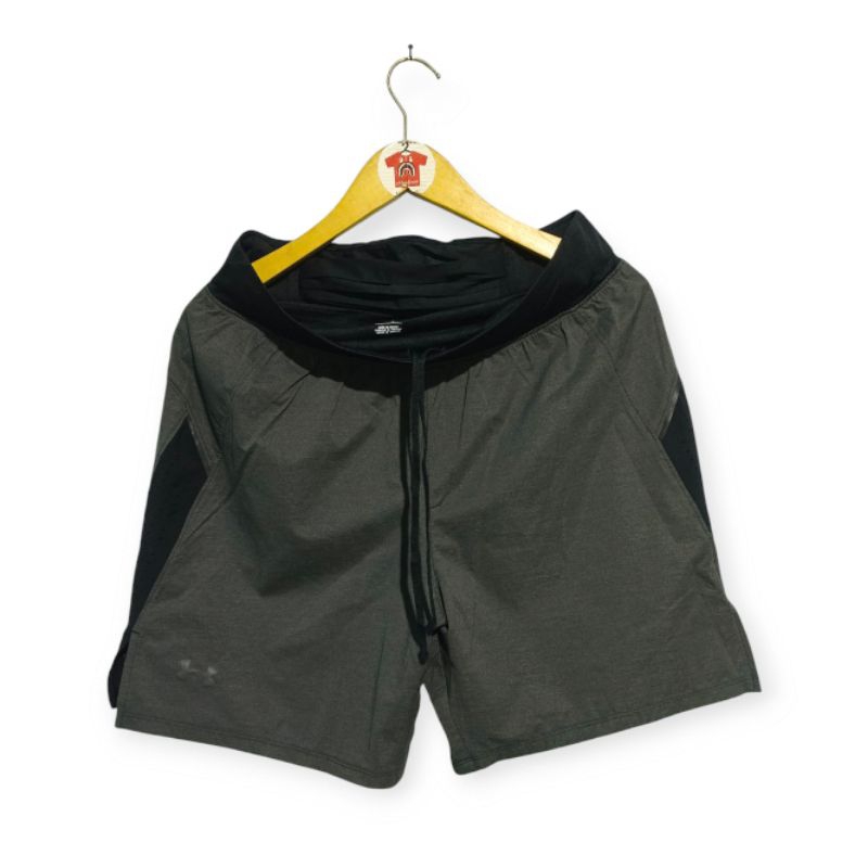 Short pants Under Amour second