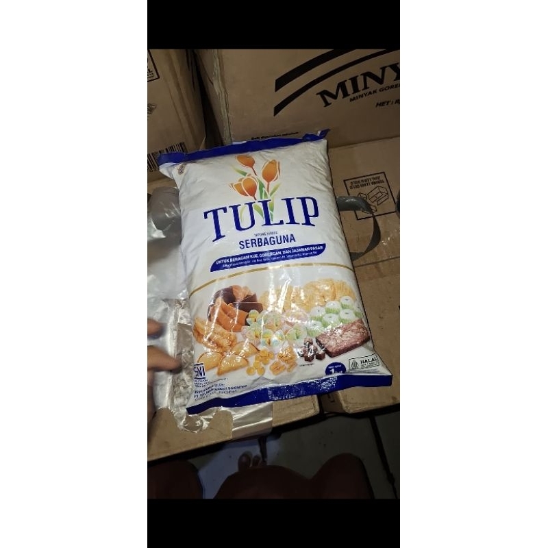

terigu tulip 1kg