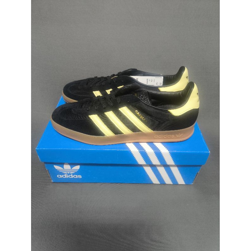 Gazelle Indoor Black Yellow