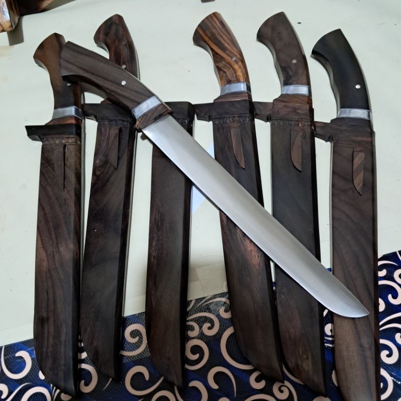 Pisau Sembelih Baja Modern Bohler K110