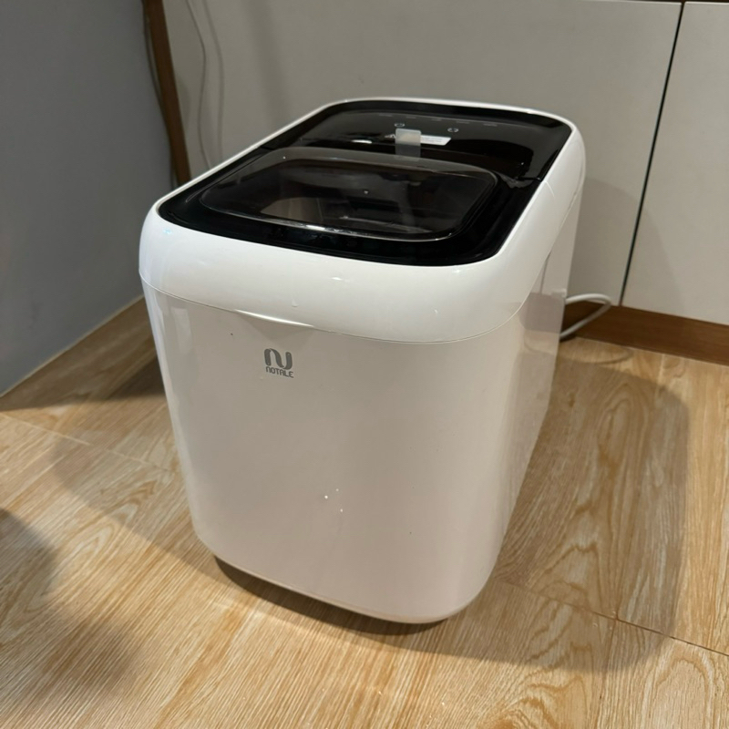 PRELOVED NOTALE ICE MAKER Mesin Pembuat Es Batu
