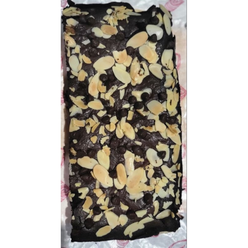

Bronis Chewy almond coklat chips