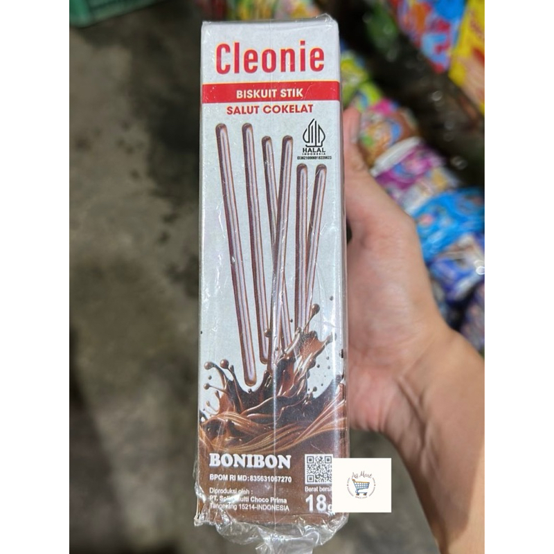 

Cleonie / Momo biskuit stik Salut coklat 1 pack isi 12 pcs