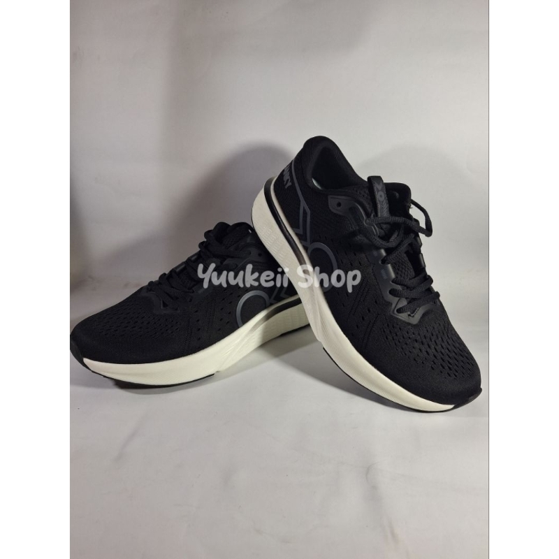Sepatu Pria KANKY STORY KAZE BLACK/WHITE