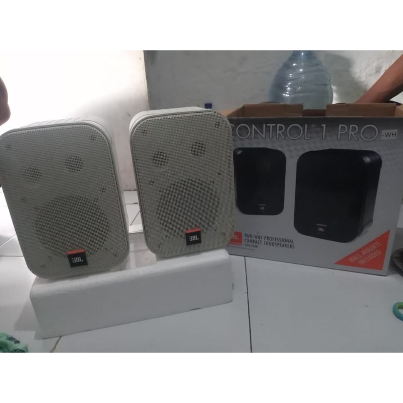 SPEAKER PASIF JBL 1 PRO