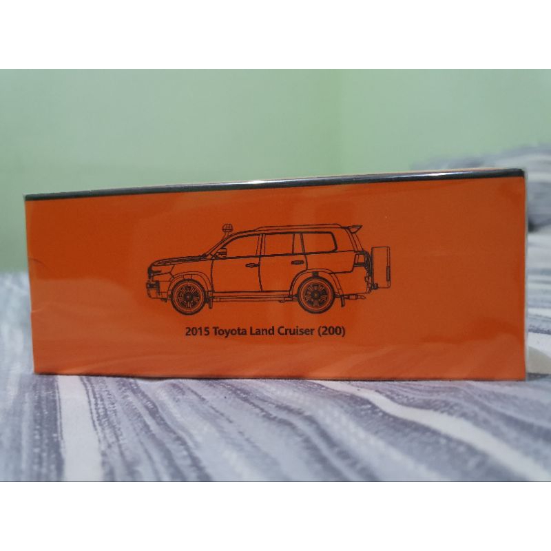 1/64 GCD - toyota land cruiser 200 series hitam polos segel, mulus eks kolpri