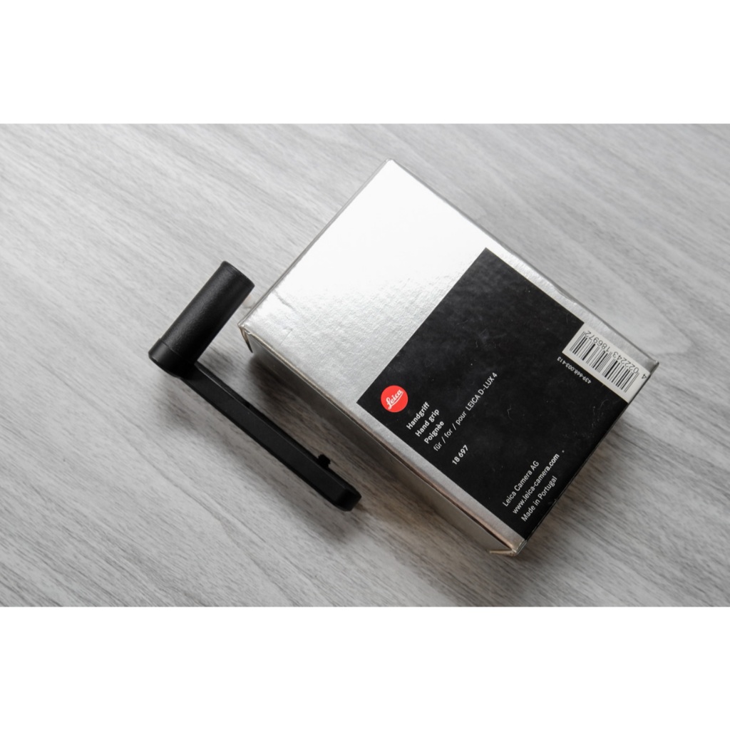Leica Handgrip for Leica D-Lux 4 - Fullset - Like New