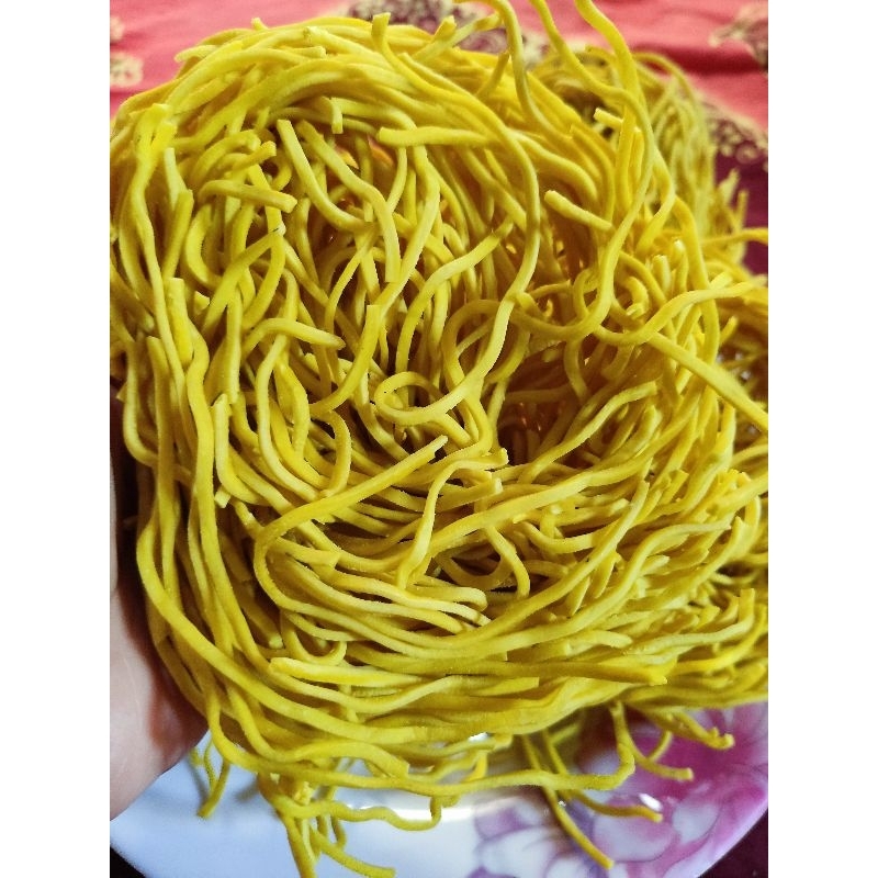 

Mie Kuning Mentah Khas Padang