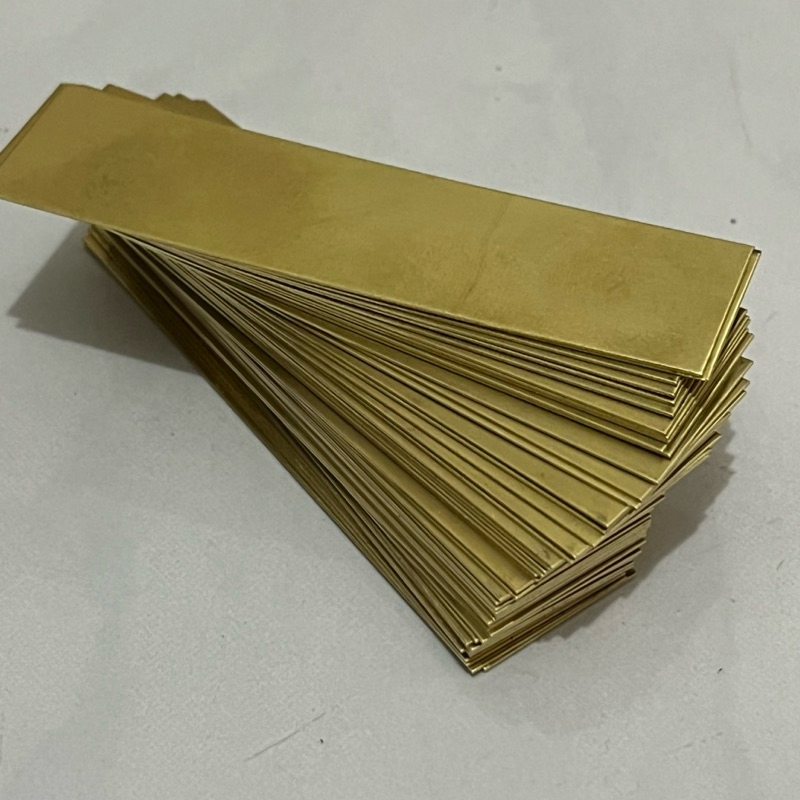 

Bahan Nama Dada /Namet Tag/ Papan Nama Plat Kuningan Tebal 0,5MM