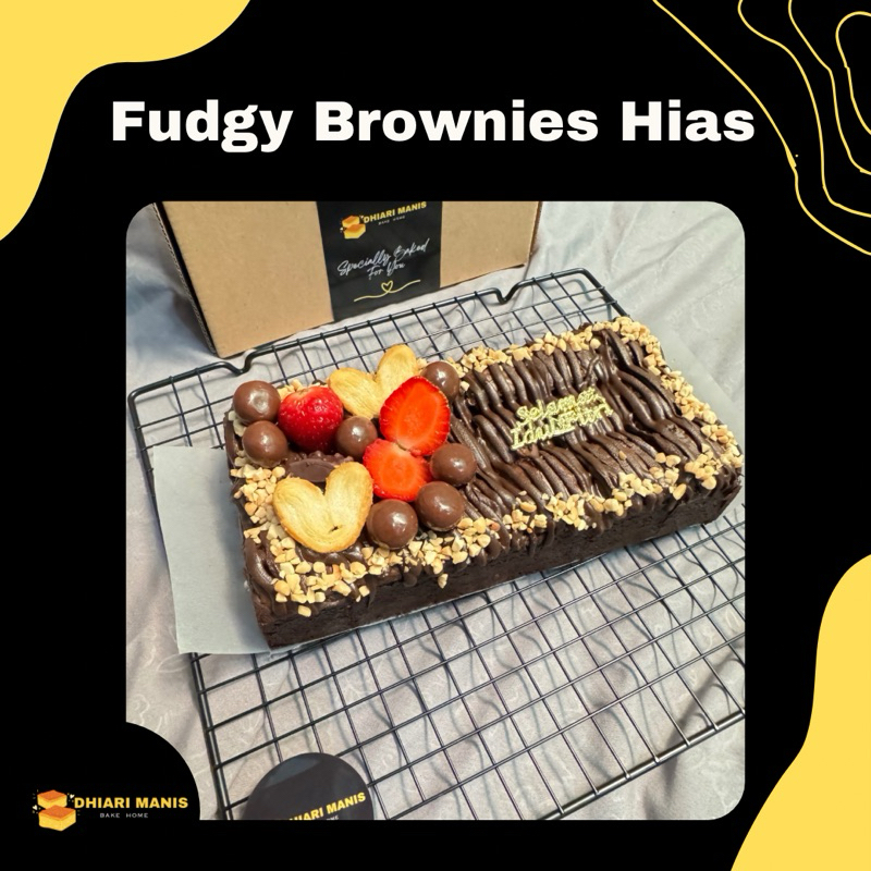 

brownies hias/fudgy Brownies/kue ulang tahun/cake ulang tahun/brownies/hampers lebaran/hampers natal