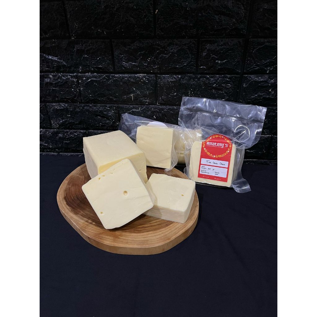 

Fresh Gouda Cheese 300gr ( Сыр "ГОУДА )